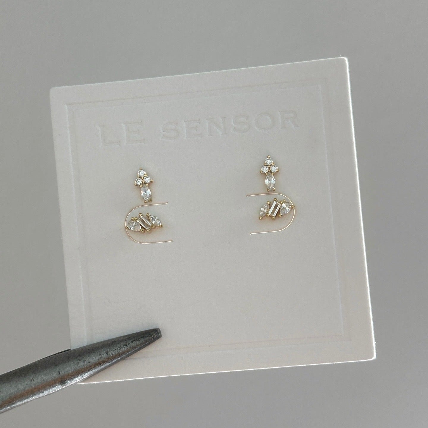 LE sensor earrings Ari Studs