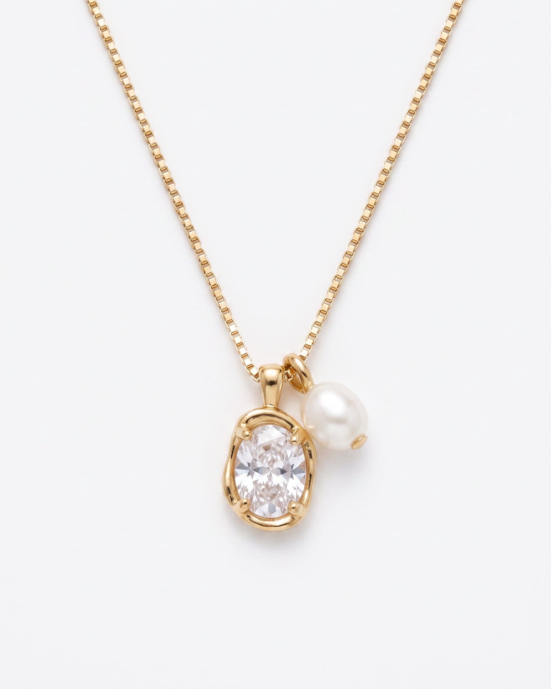 LE sensor necklace Bia Necklace