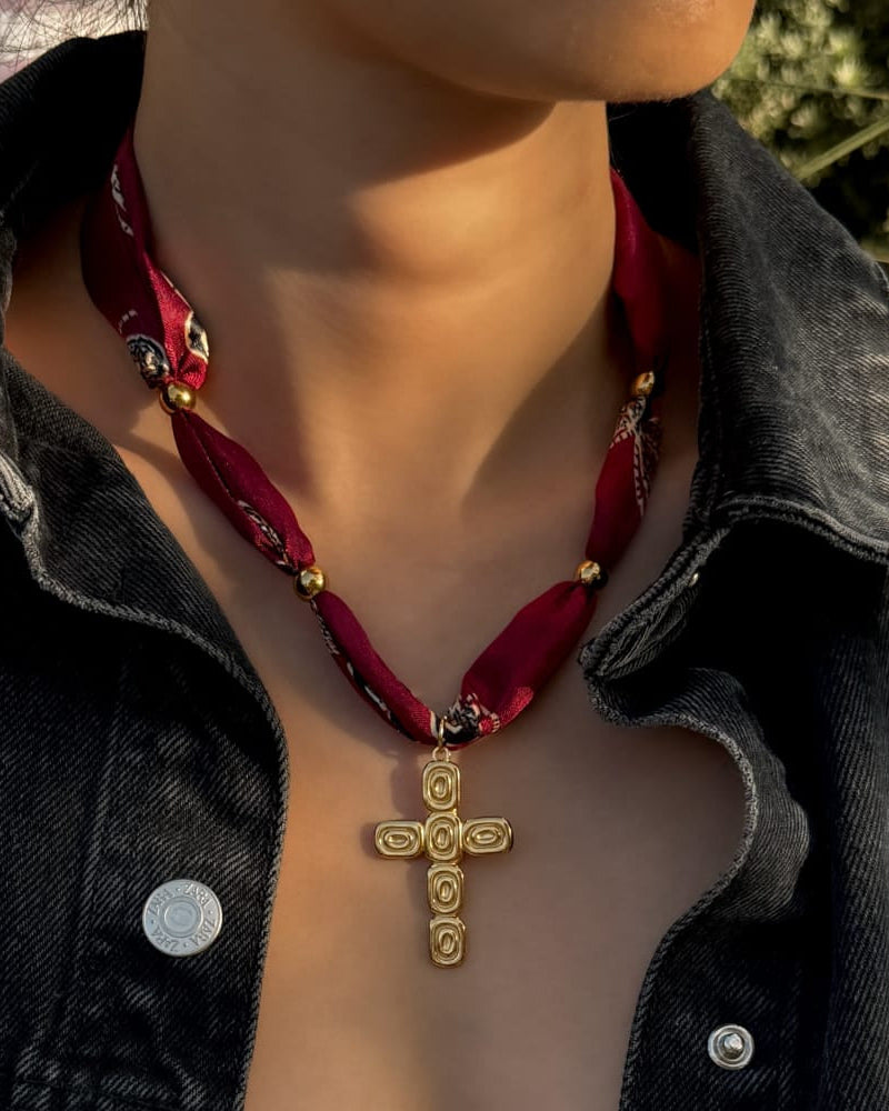 LE sensor necklace Niki Bandana Cross Necklace