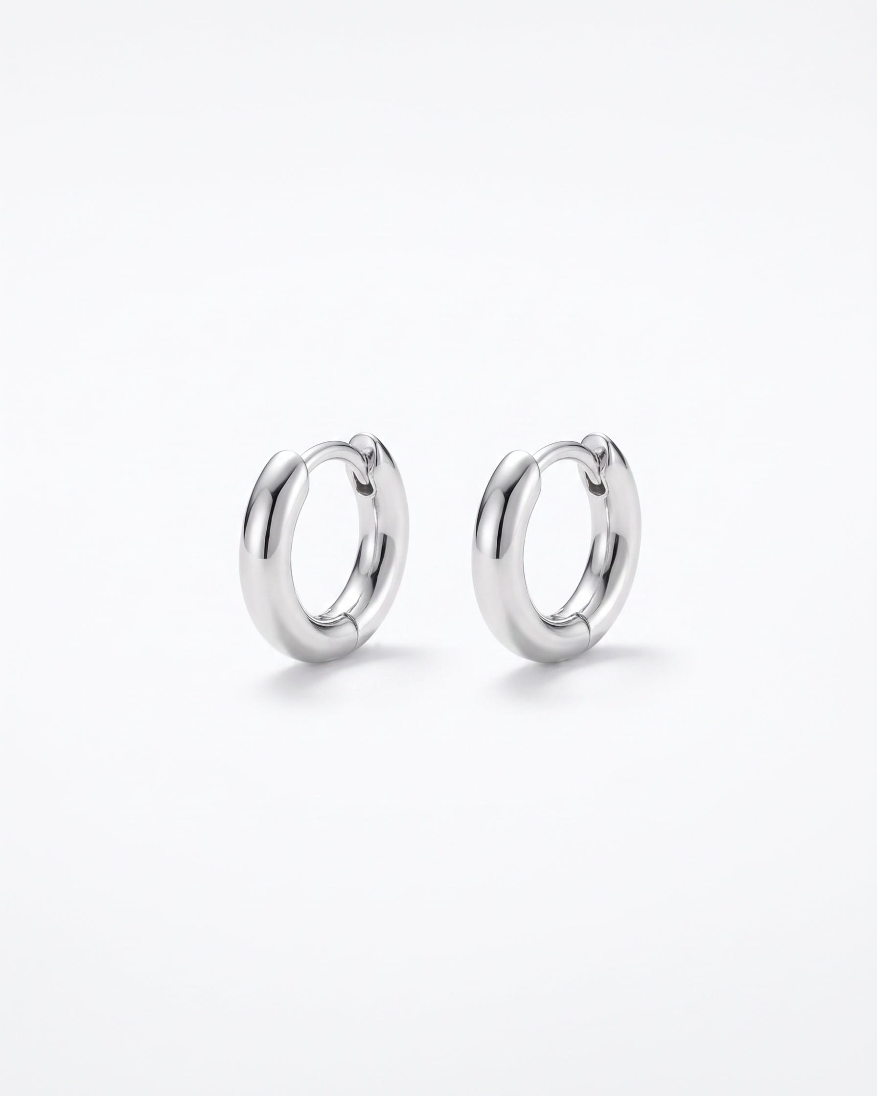 LE sensor earrings Astin Bold Mini Huggies