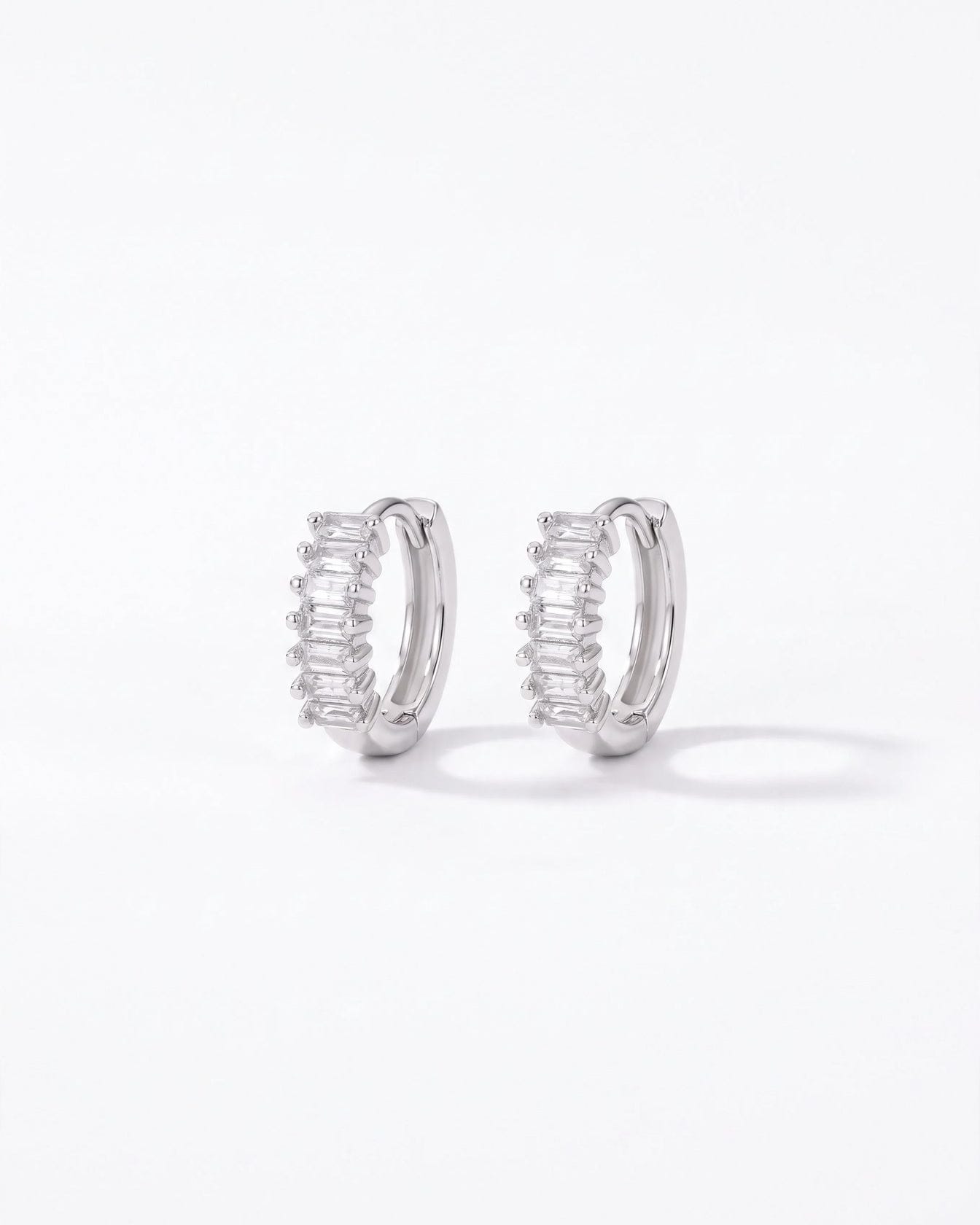 LE sensor earrings Silver Brooke Baguette Mini Huggies