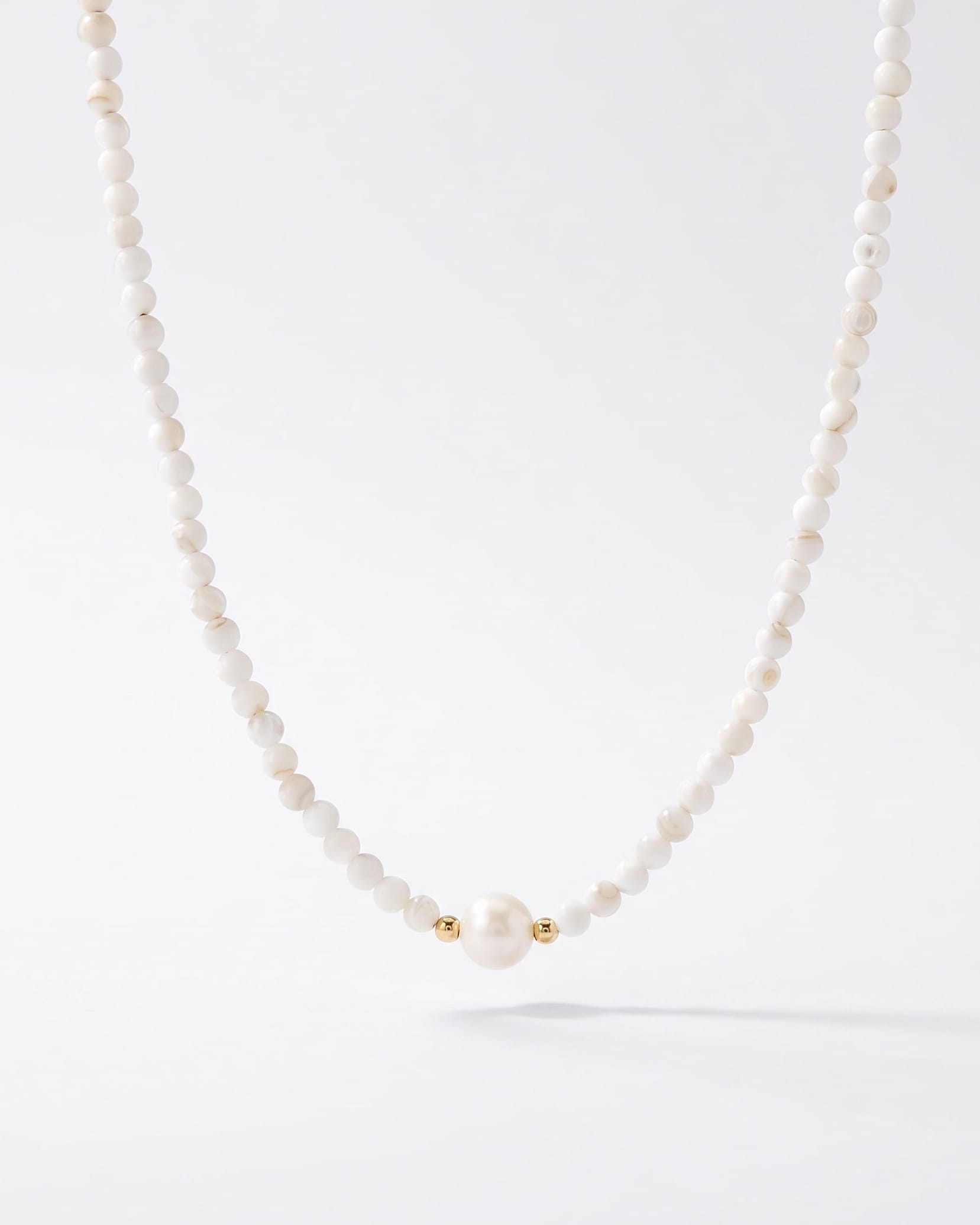 LE sensor necklace Cora Shell Beaded Necklace