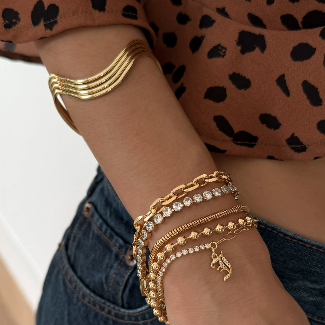 LE sensor Bracelet Eliza Wavy Cuff Bracelet