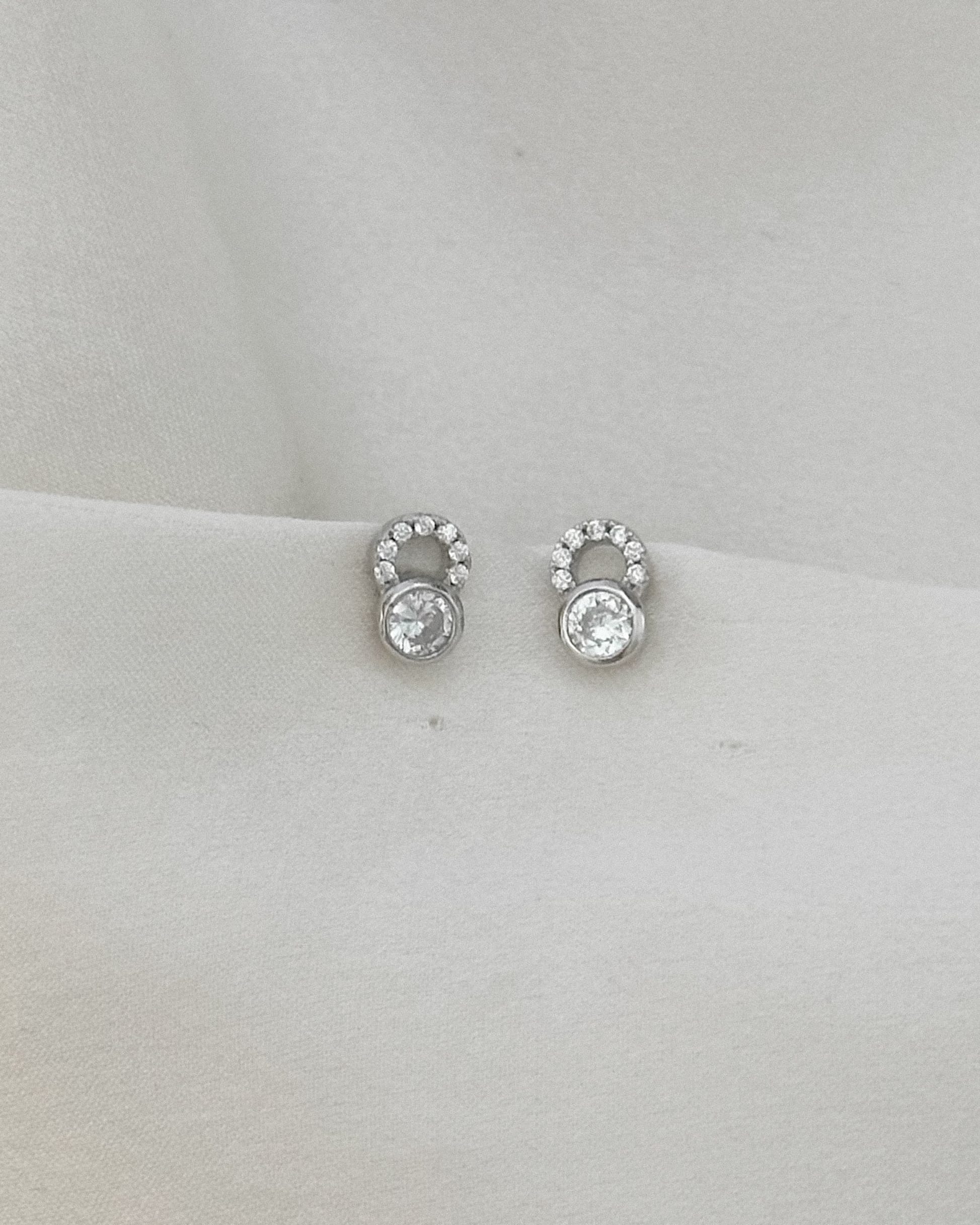 LE sensor earrings Silver Erin Bezel & Pavé Circle Stud Earrings
