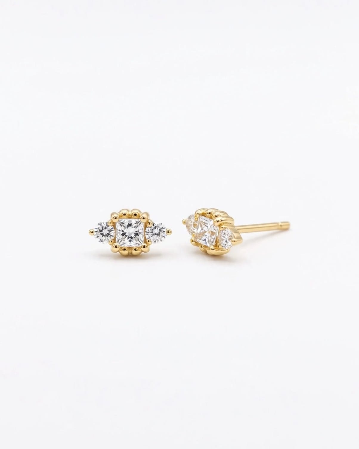 LE sensor earrings Gwen Studs