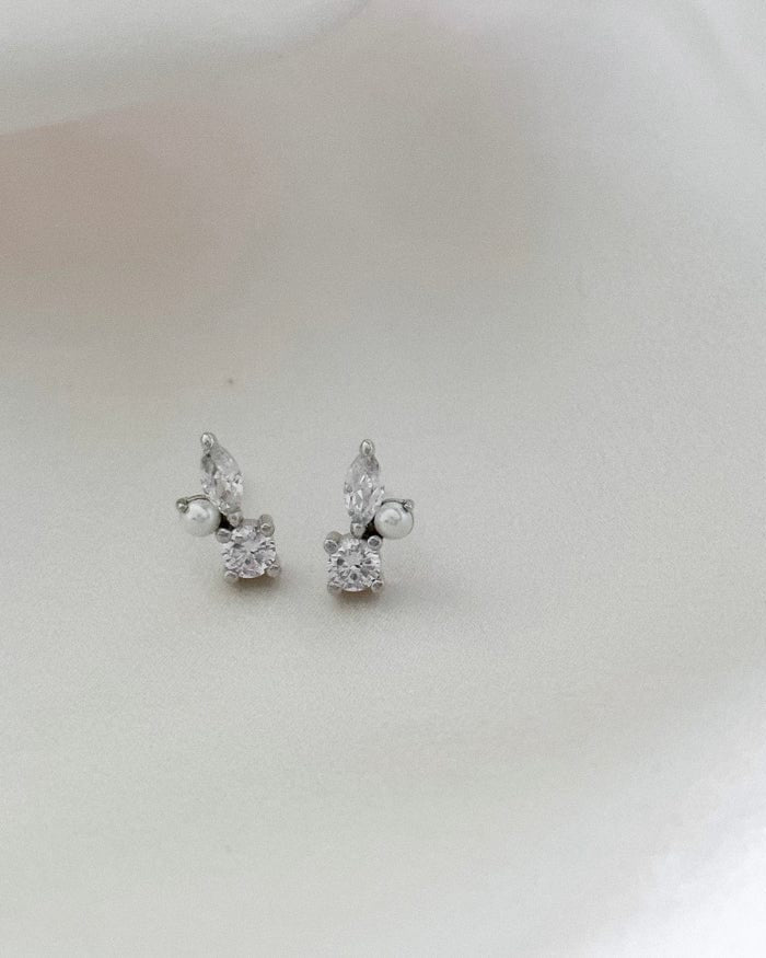 LE sensor earrings Silver Emilia Studs