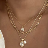 LE sensor necklace Bia Necklace