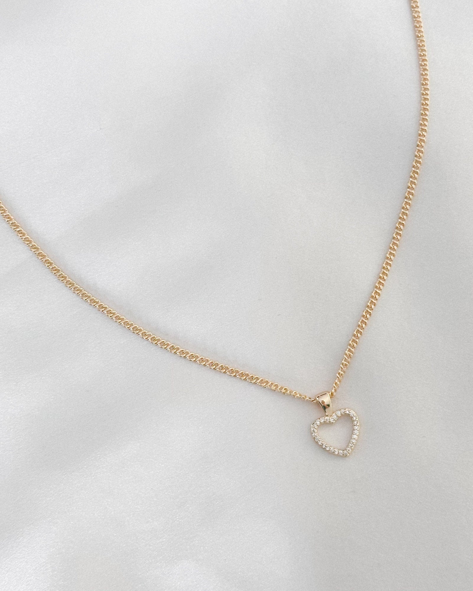 LE sensor necklace Rora Heart Necklace