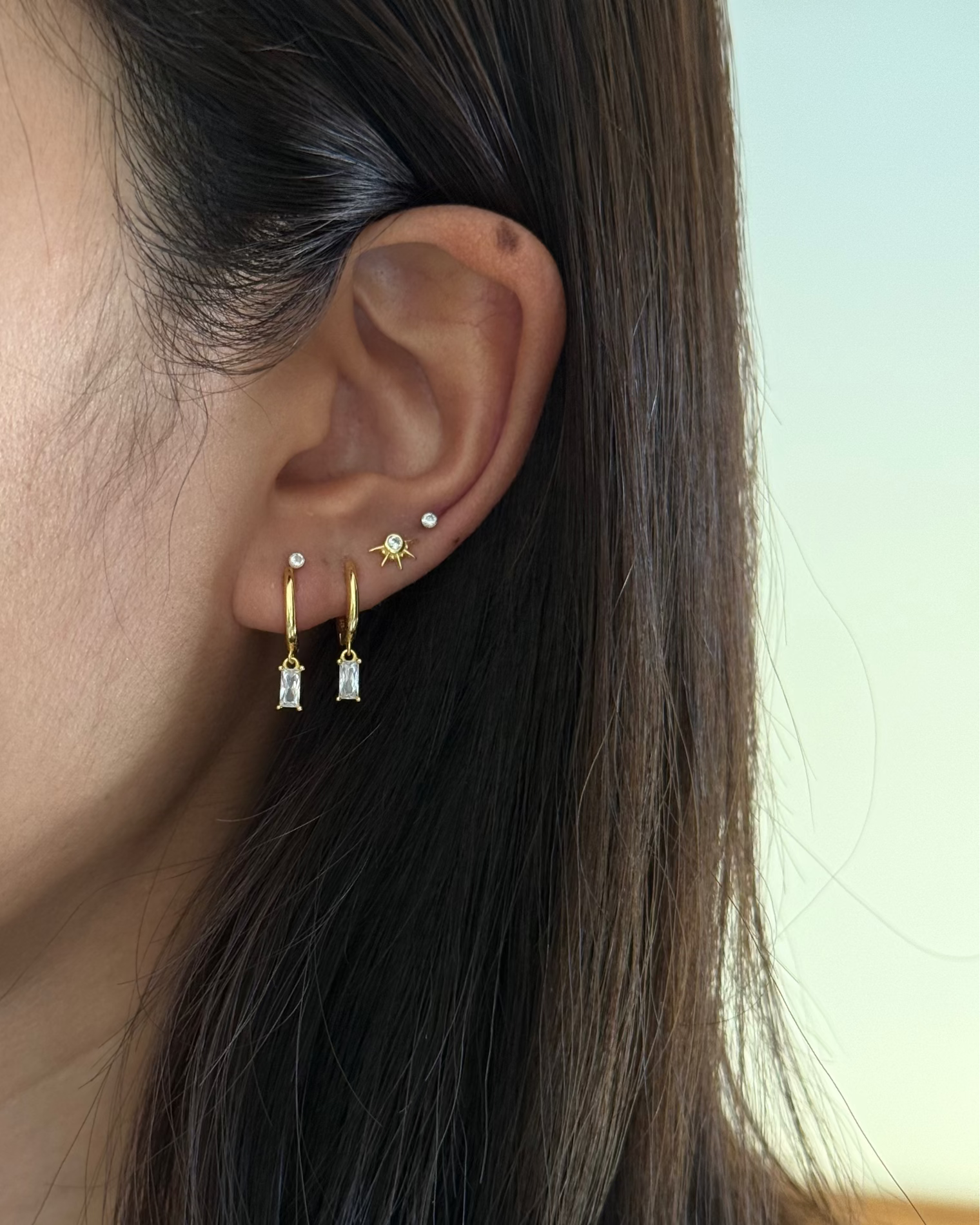 LE sensor earrings Remi Studs