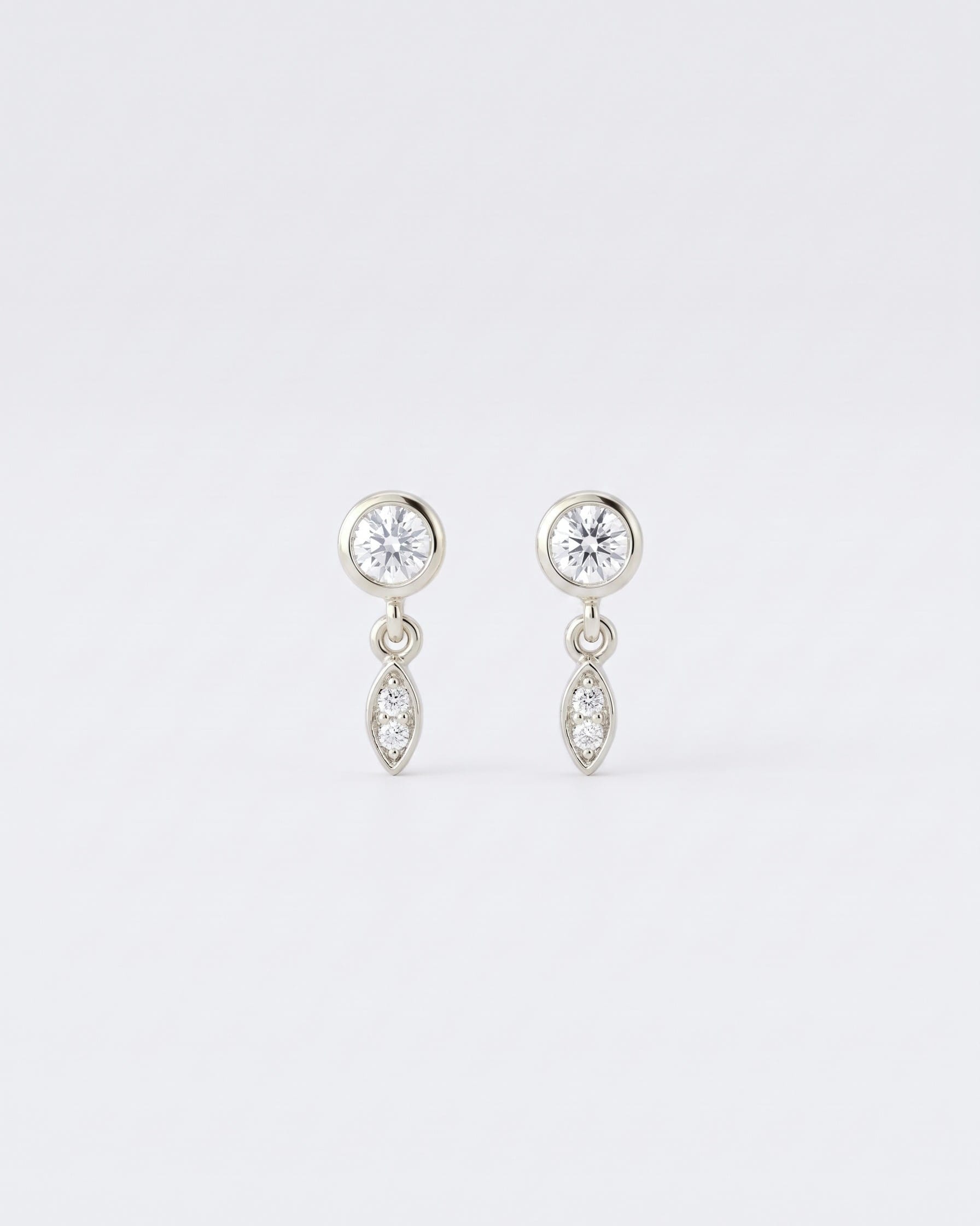 LE sensor earrings Nyla Silver Bezel Dangle Stud Earrings