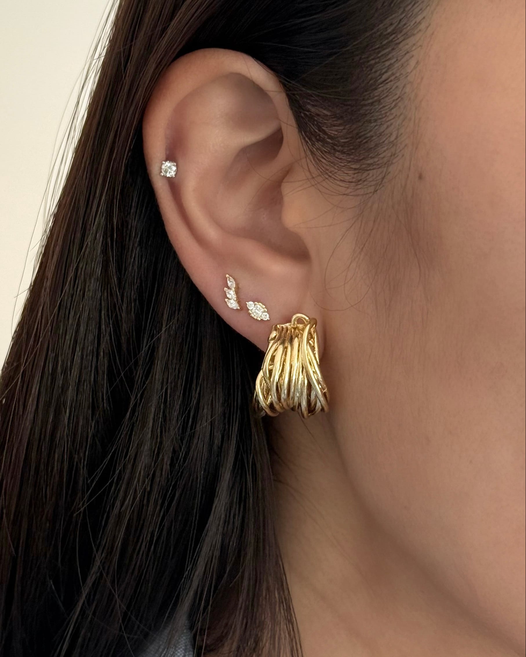 LE sensor earrings Siena Leaf Stud Earrings