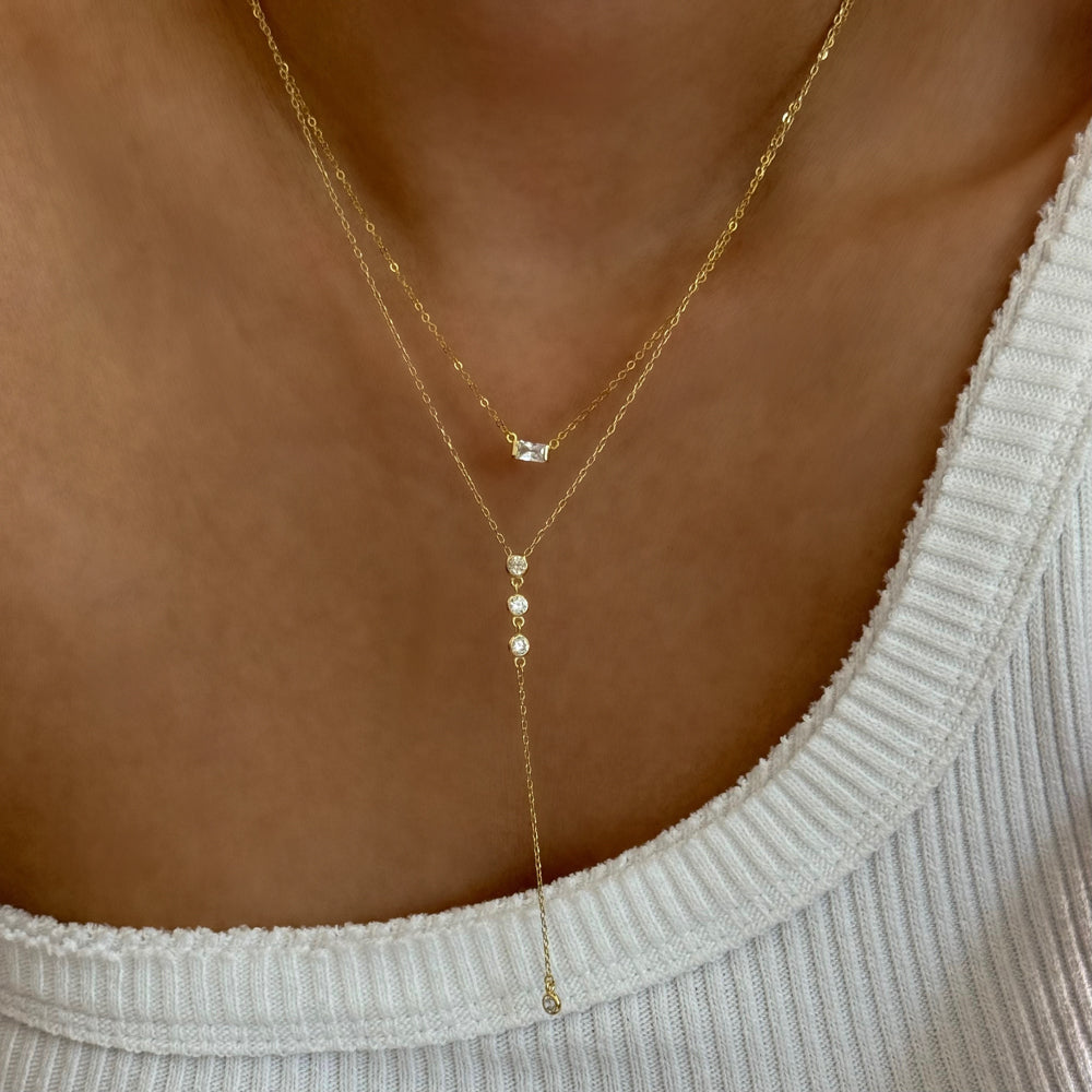 LE sensor necklace Nari Y Necklace