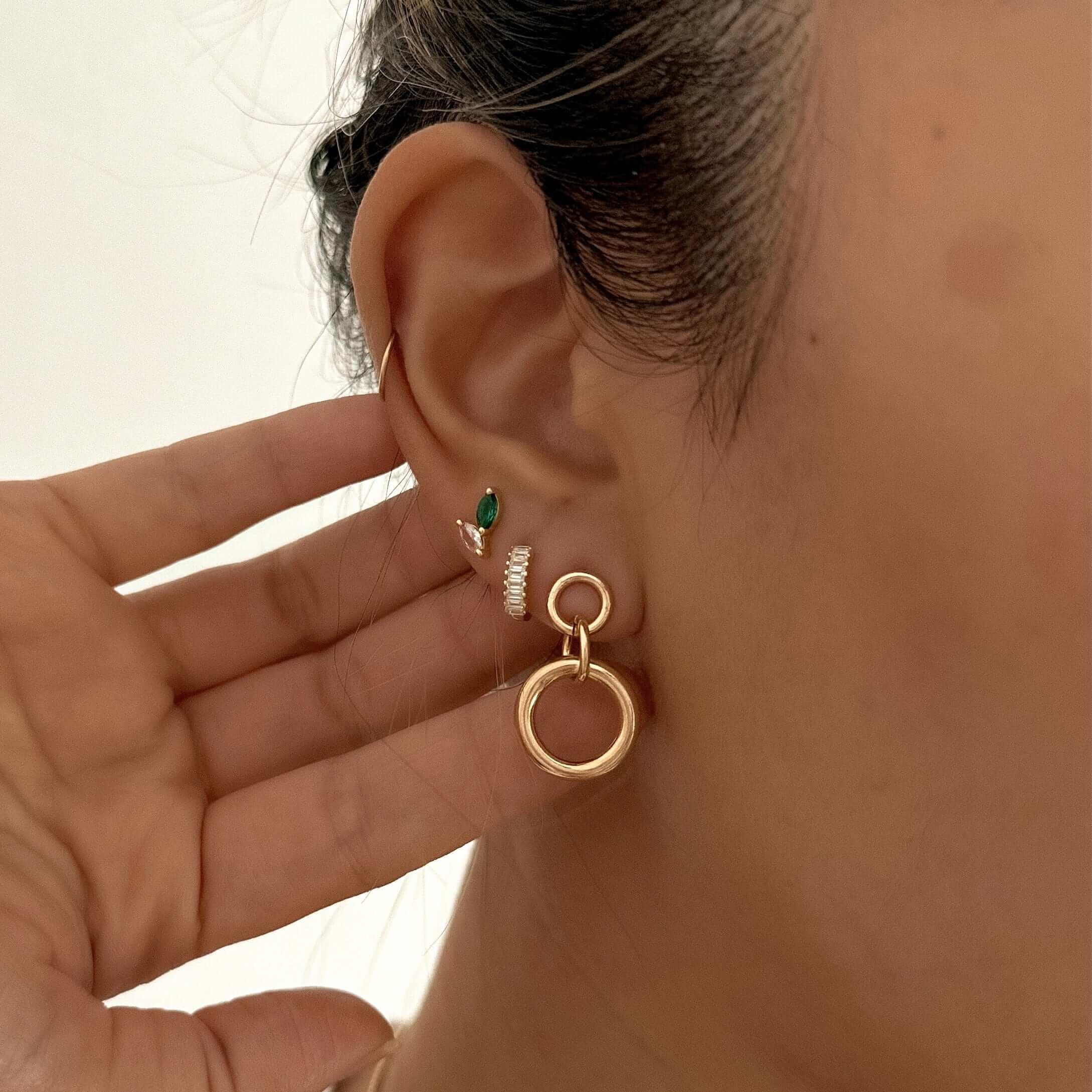 LE sensor earrings Alora Studs - Emerald