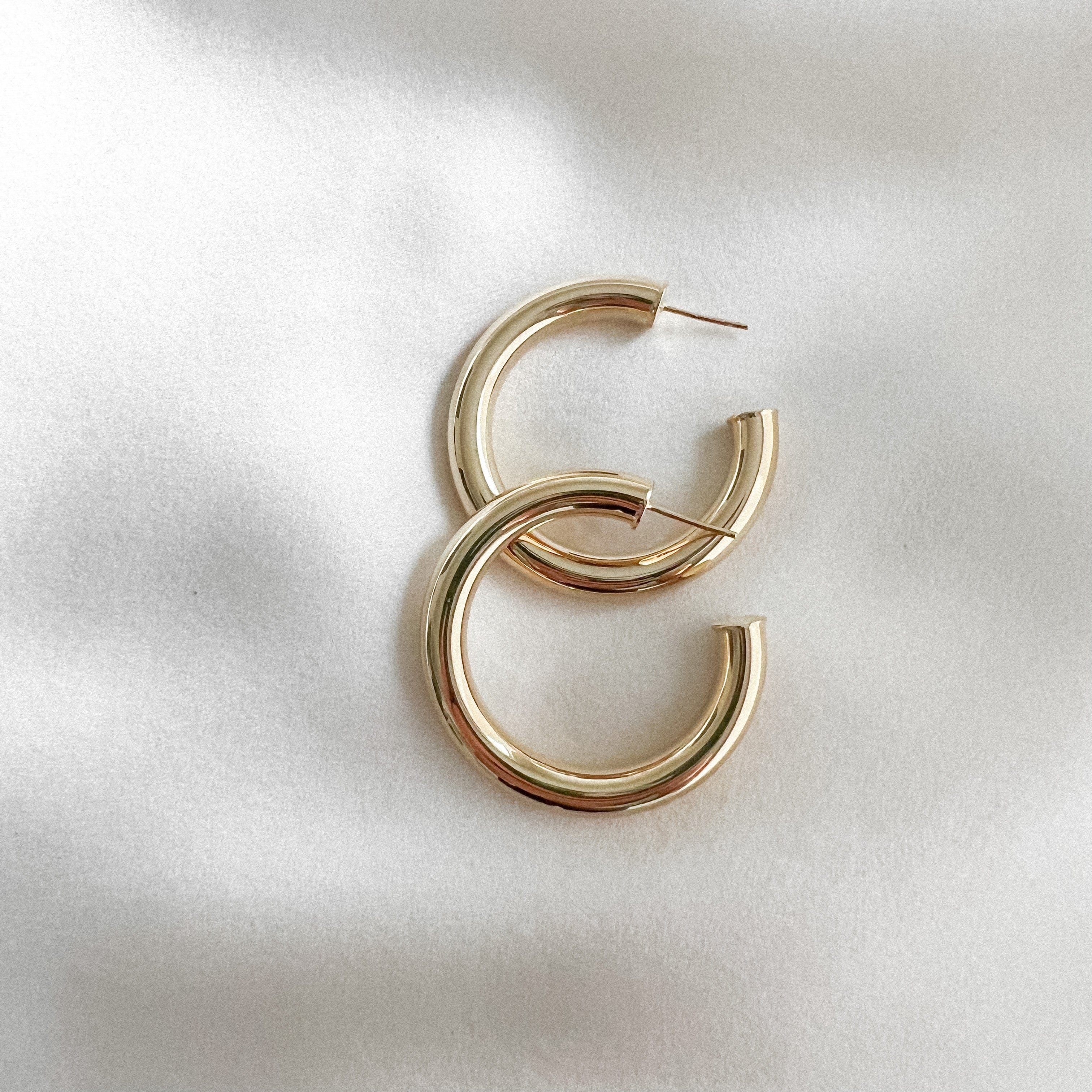 LE sensor earrings Lowe Hoops