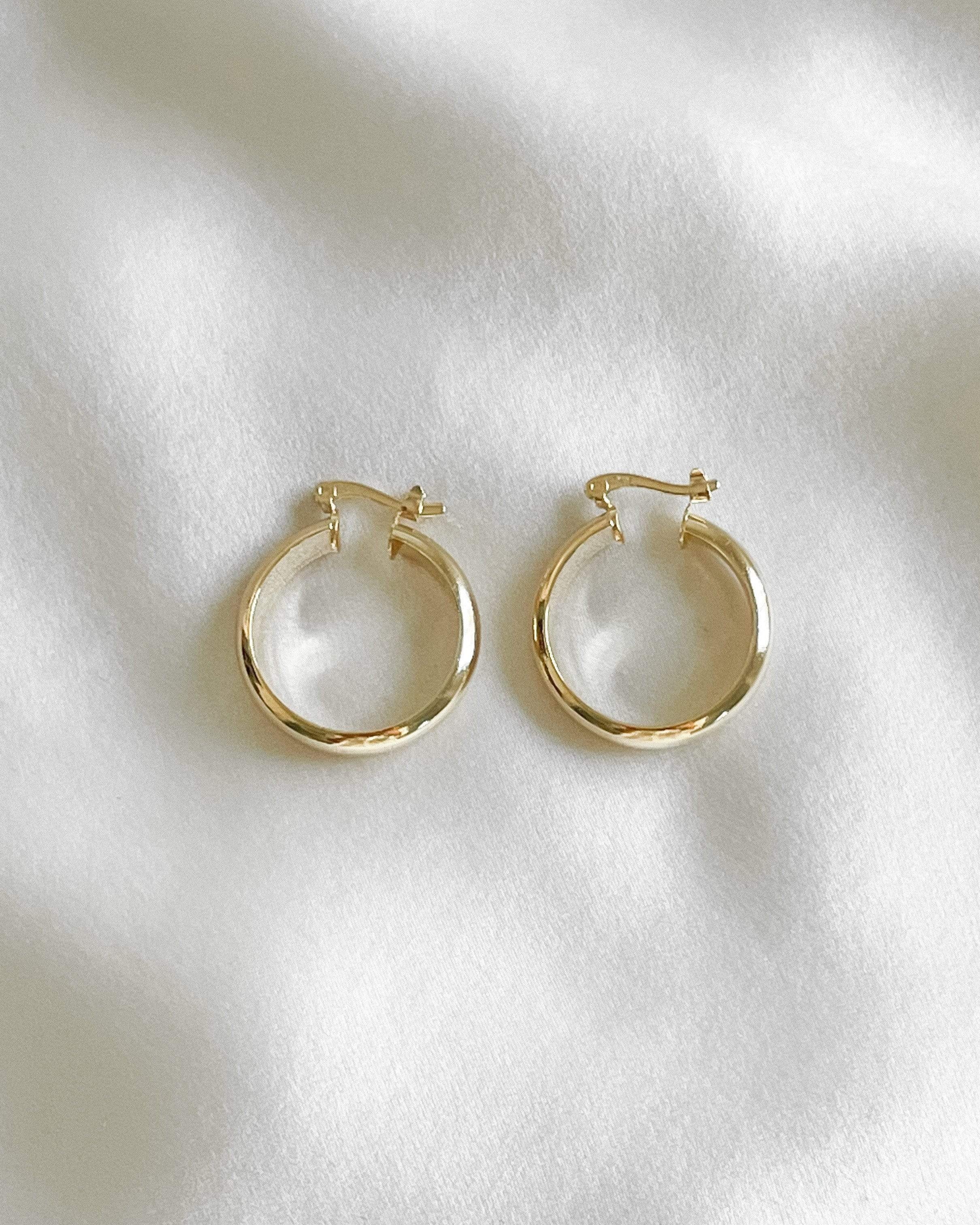 LE sensor earrings Sandra Hoops