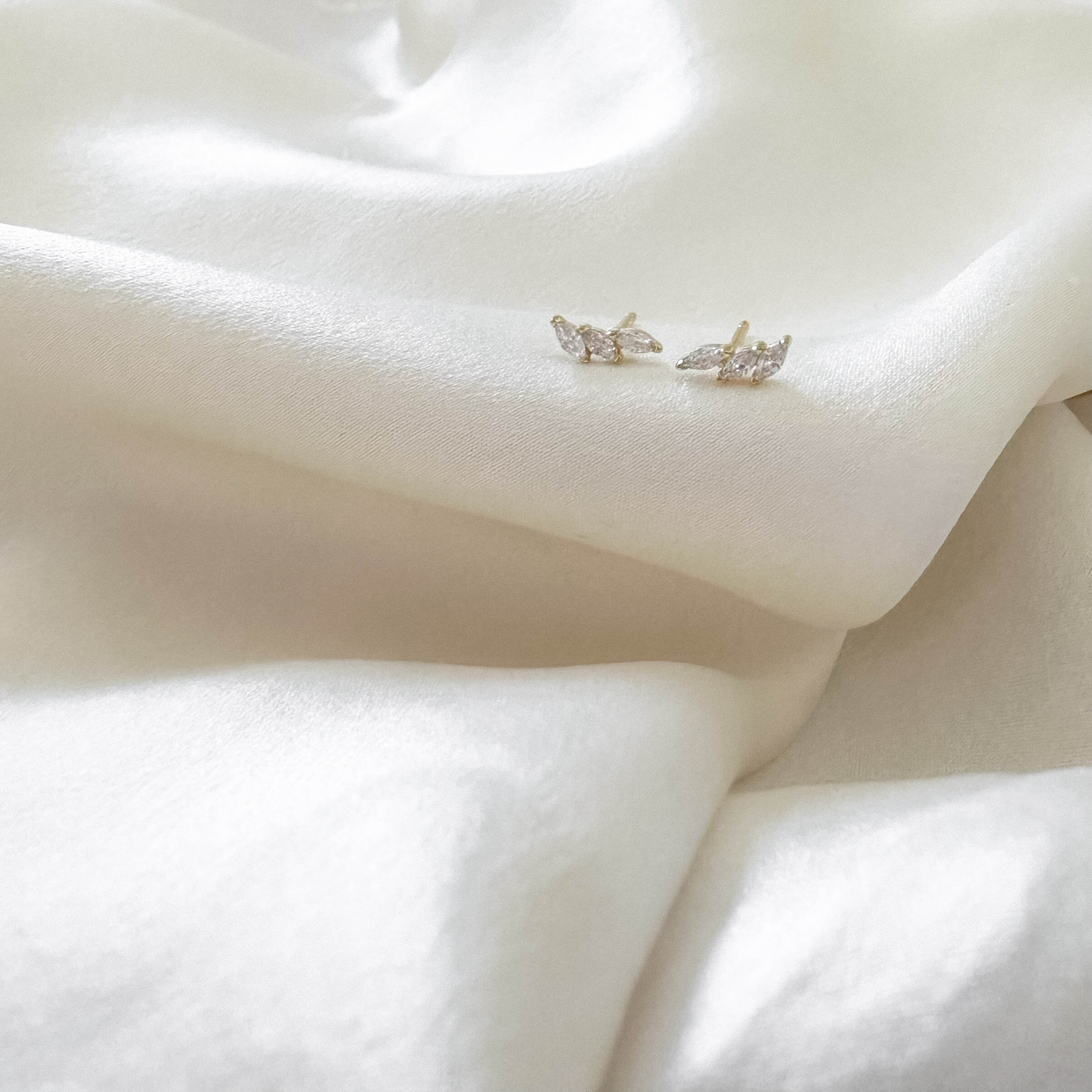 LE sensor earrings Siena Studs